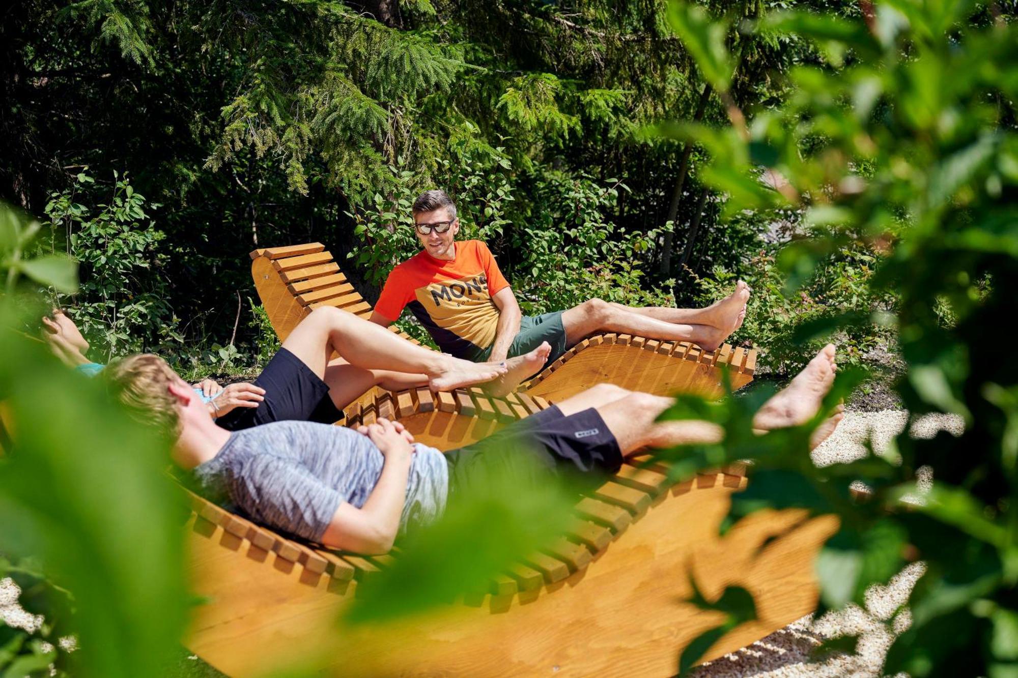 Haus Adrian Lägenhet Wald am Arlberg Exteriör bild
