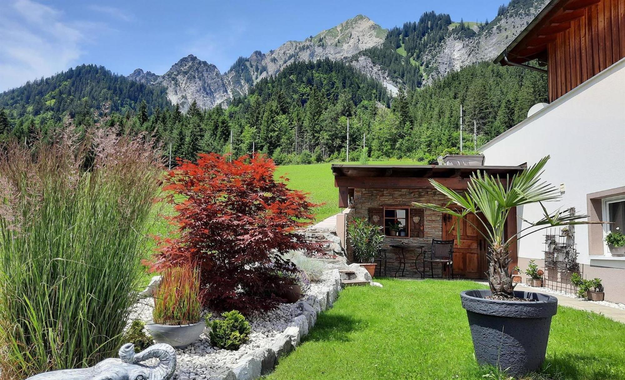 Haus Adrian Lägenhet Wald am Arlberg Exteriör bild