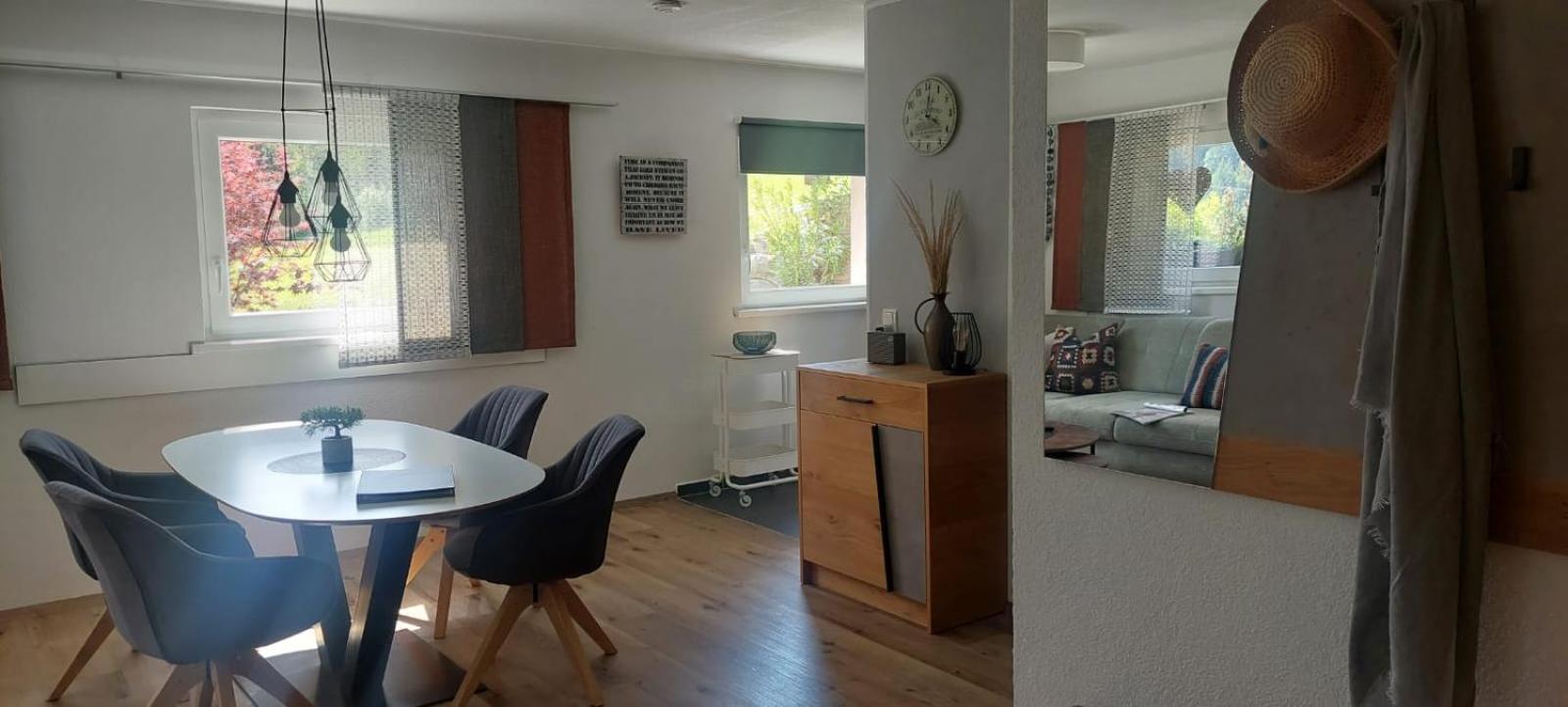 Haus Adrian Lägenhet Wald am Arlberg Exteriör bild