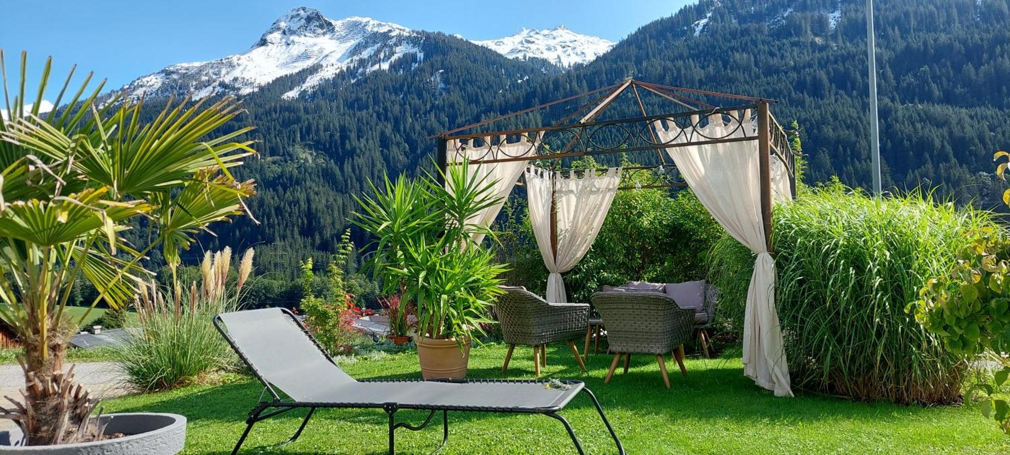Haus Adrian Lägenhet Wald am Arlberg Exteriör bild